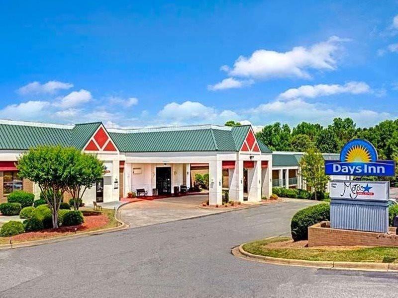 Days Inn Lake Norman Cornelius Eksteriør billede