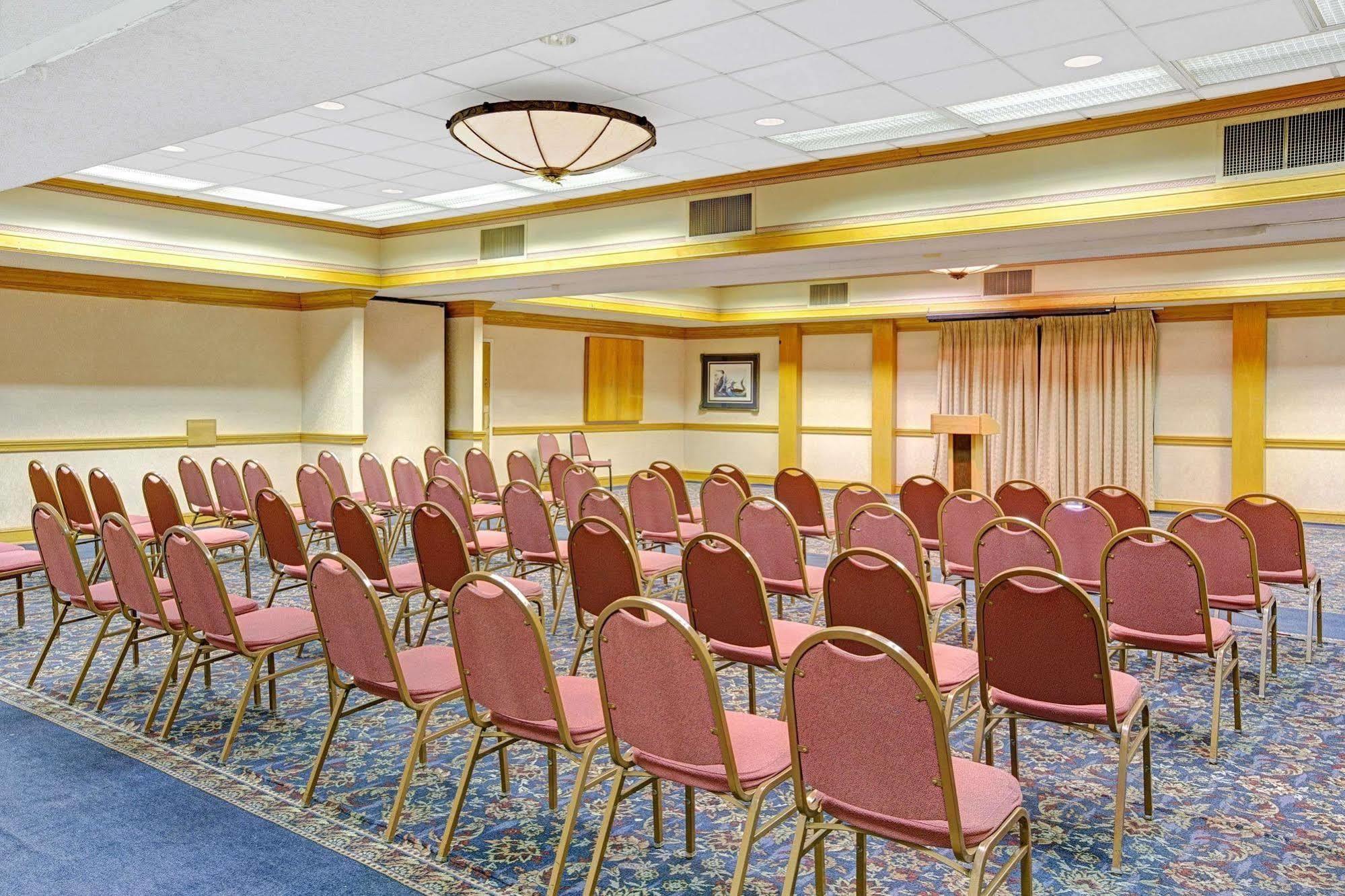Days Inn Lake Norman Cornelius Eksteriør billede